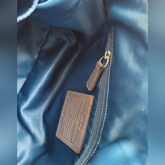 Coach Madison gathered leather bag - Picture 9 of 10